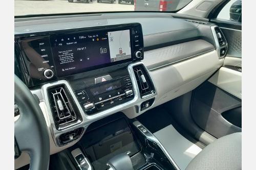 used 2023 Kia Sorento car, priced at $31,603