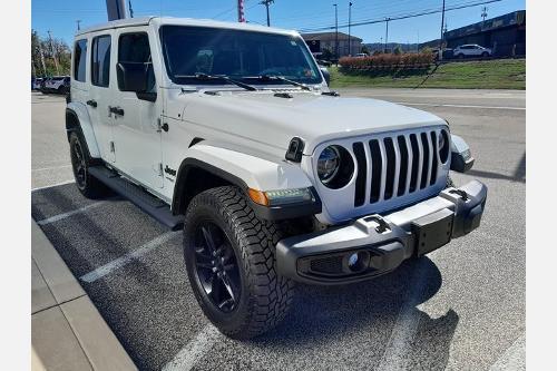 used 2021 Jeep Wrangler Unlimited car, priced at $31,182