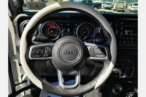 used 2021 Jeep Wrangler Unlimited car, priced at $31,182