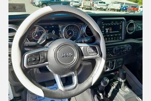 used 2021 Jeep Wrangler Unlimited car, priced at $31,182