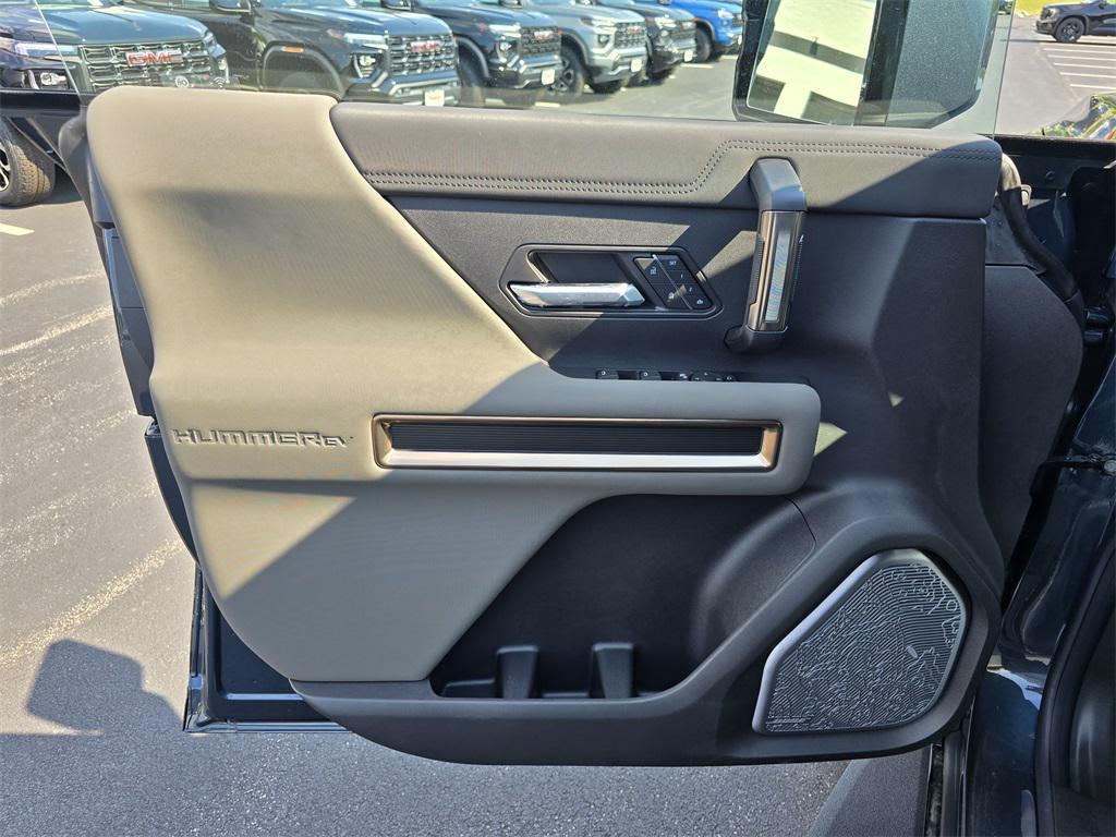 new 2025 GMC HUMMER EV SUV car, priced at $92,500