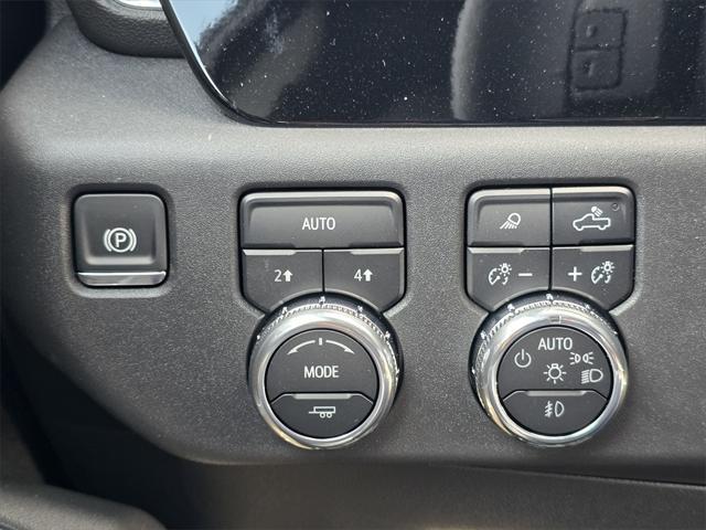 new 2025 GMC Sierra 1500 car, priced at $57,250