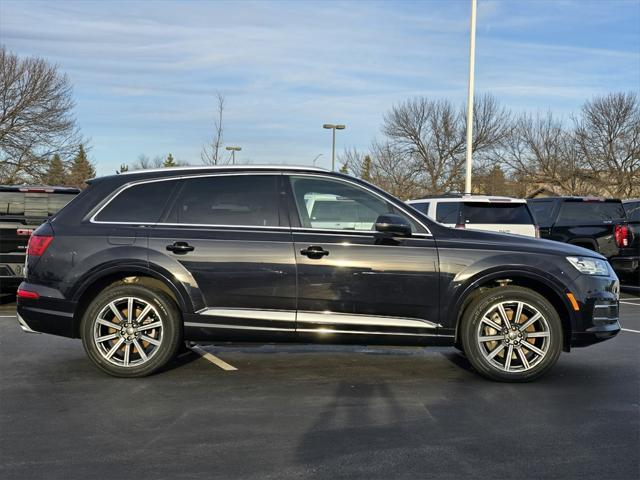 used 2019 Audi Q7 car, priced at $28,000