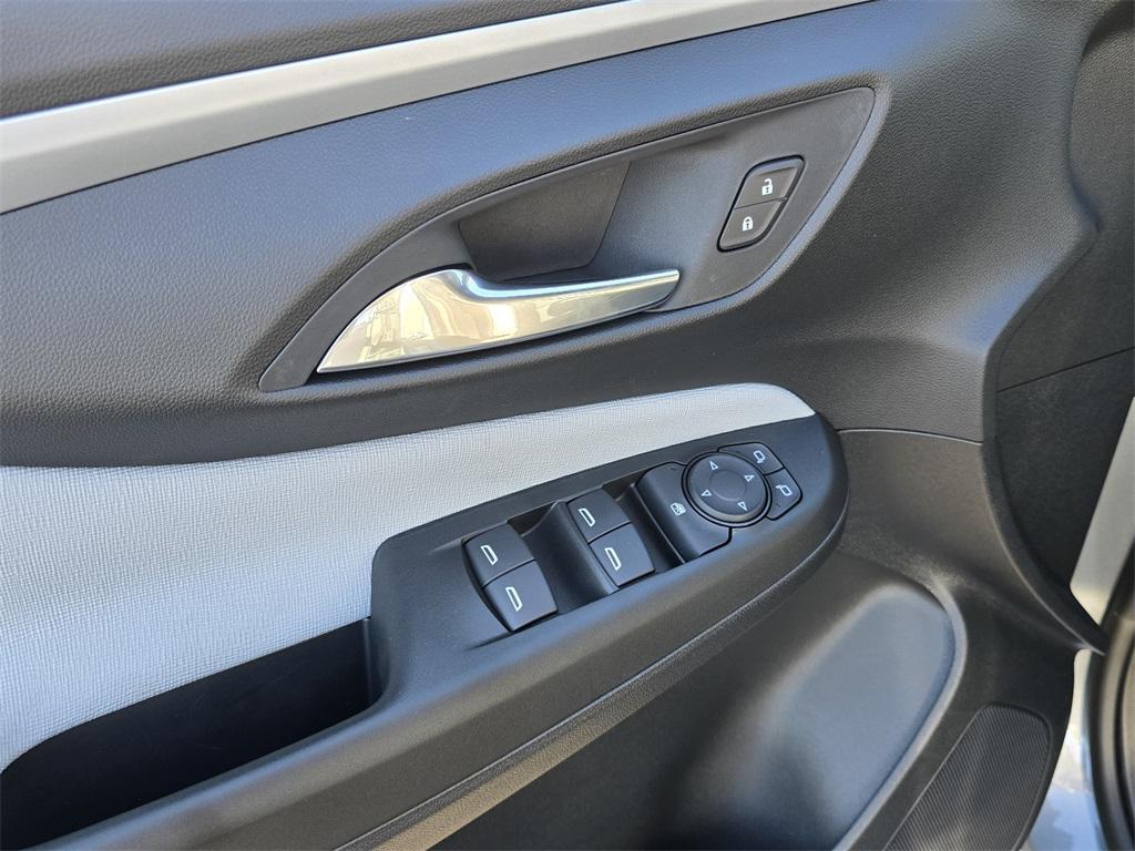 new 2026 Buick Envista car, priced at $25,580