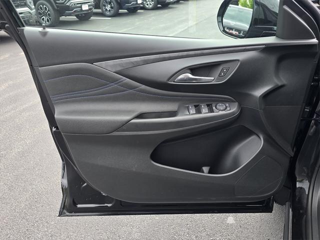 new 2025 Buick Envista car, priced at $28,775