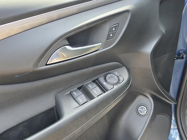 new 2025 Buick Envista car, priced at $29,708