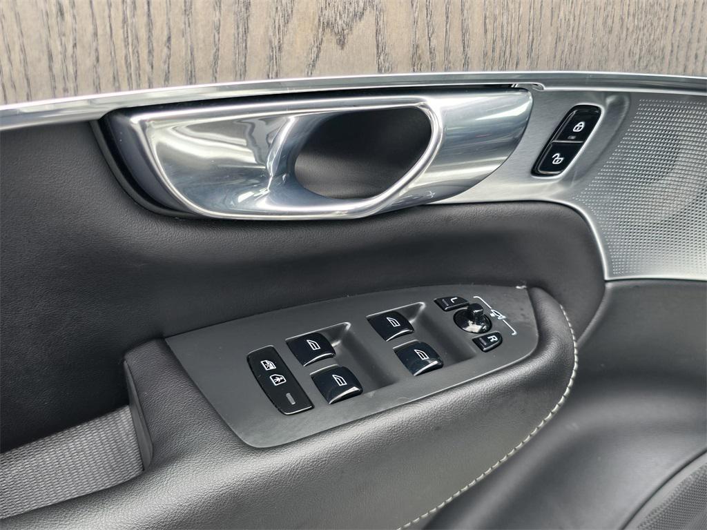 used 2023 Volvo XC90 Recharge Plug-In Hybrid car, priced at $50,000