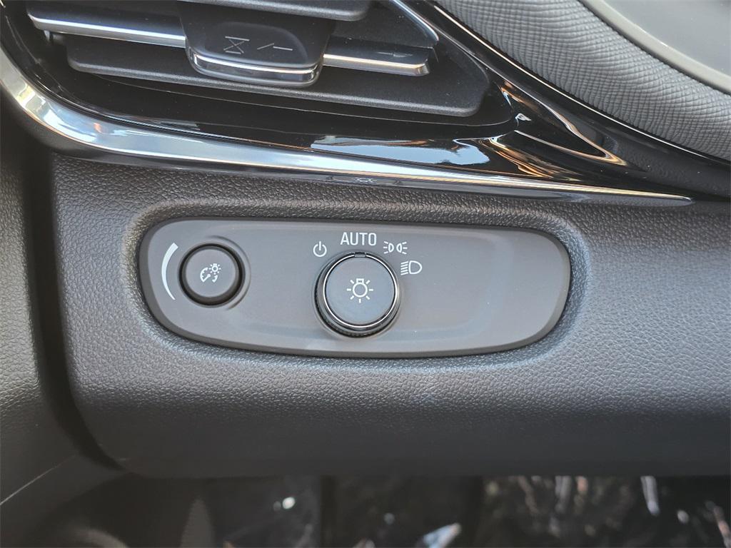 new 2026 Buick Envista car, priced at $27,026