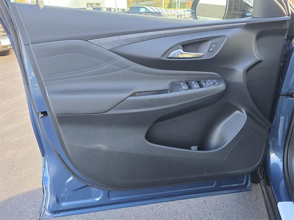 new 2026 Buick Envista car, priced at $27,026