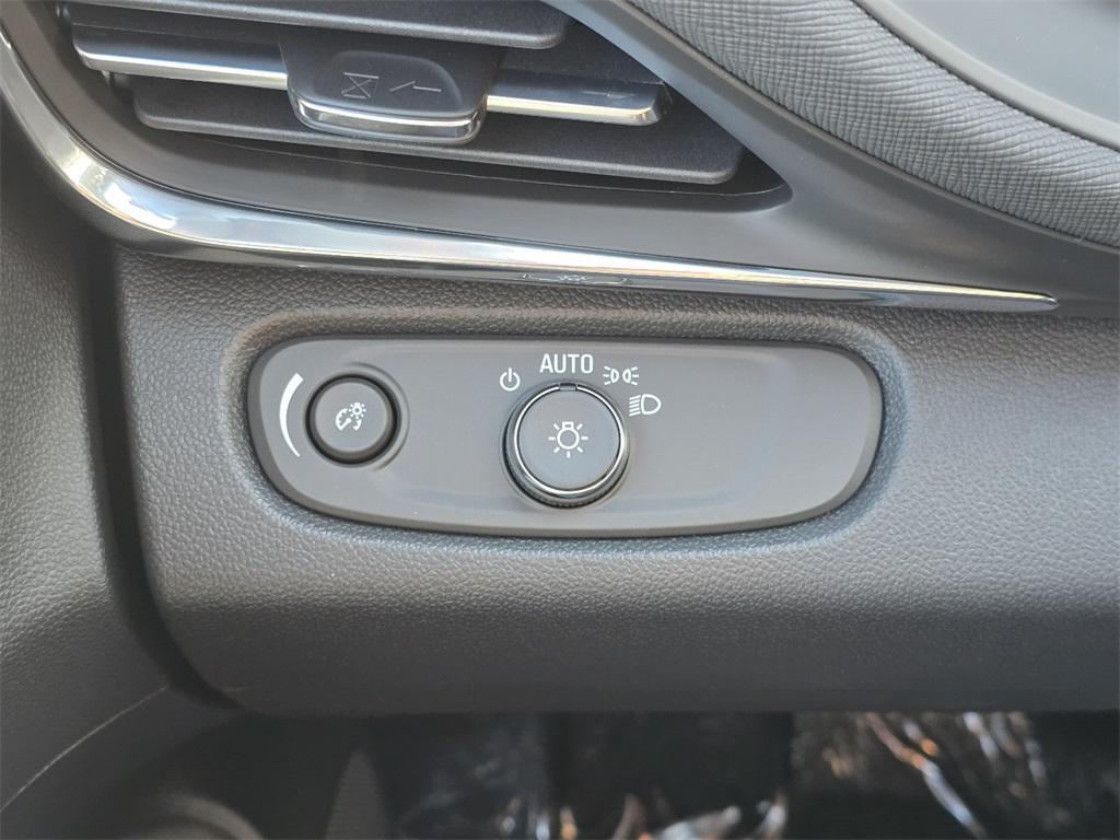 new 2026 Buick Envista car, priced at $25,580