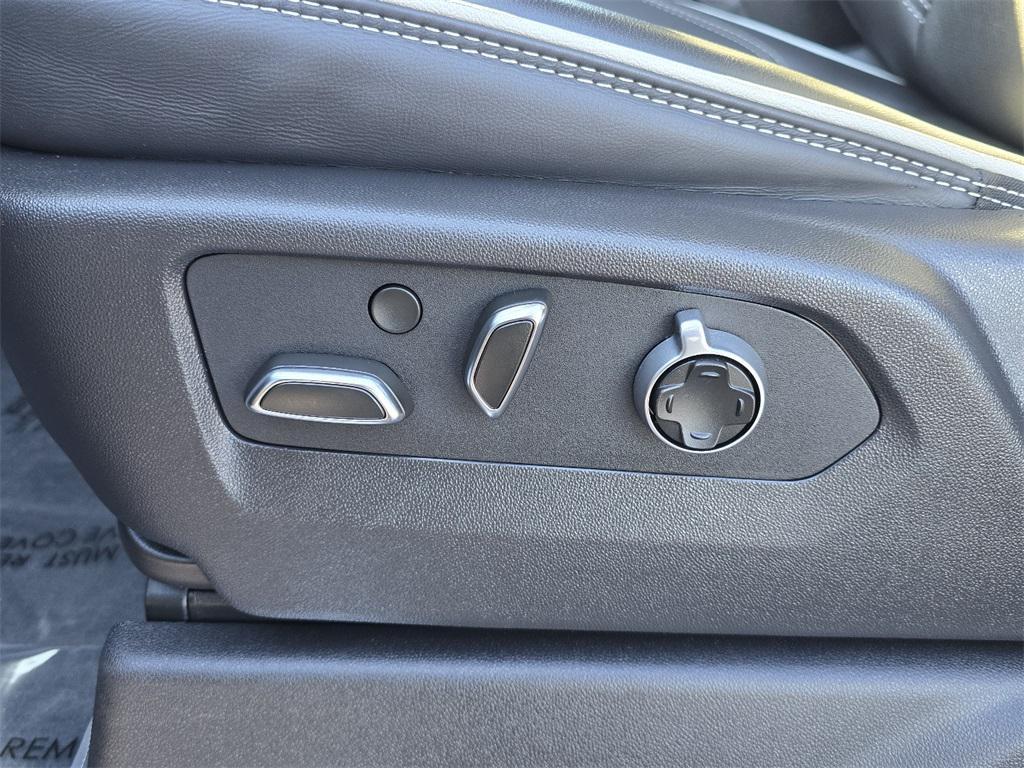 used 2024 GMC Sierra 2500 car, priced at $79,000