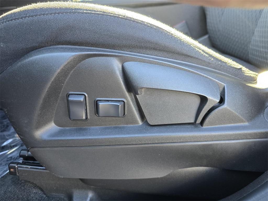 used 2014 Chevrolet Equinox car, priced at $9,000