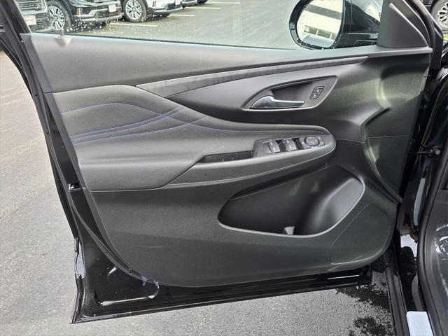 new 2025 Buick Envista car, priced at $28,234