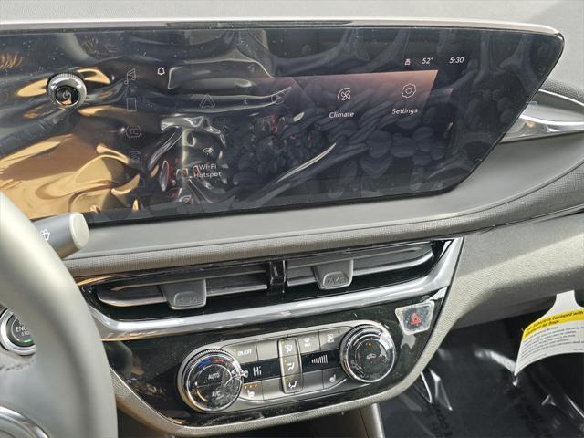 new 2025 Buick Envista car, priced at $28,234