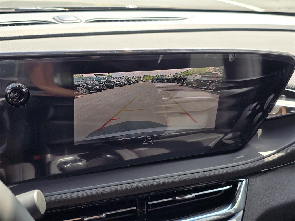 new 2025 Buick Envista car, priced at $25,000