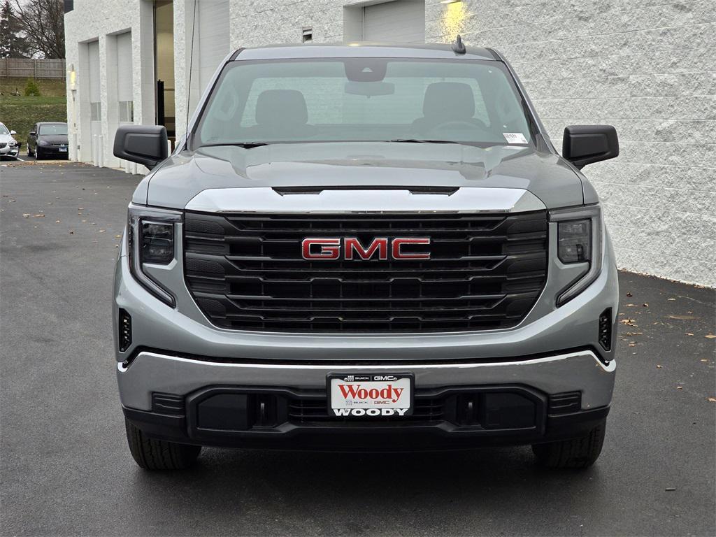 new 2025 GMC Sierra 1500 car, priced at $36,000