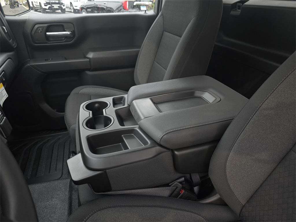 new 2025 GMC Sierra 1500 car, priced at $36,000