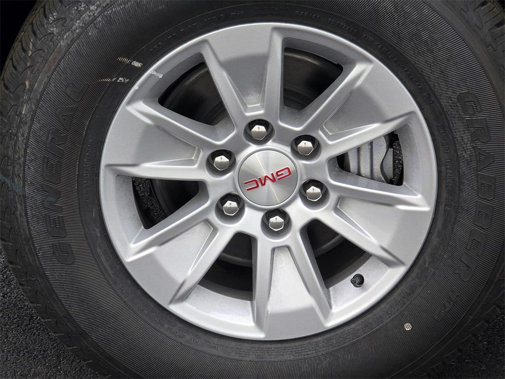 new 2025 GMC Sierra 1500 car, priced at $36,000