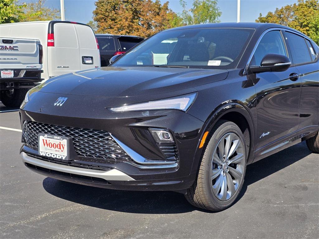 new 2025 Buick Envista car, priced at $27,000