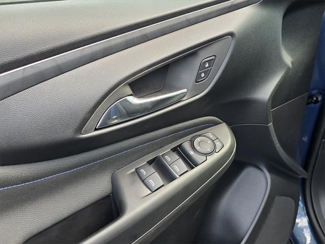 new 2025 Buick Envista car, priced at $27,739