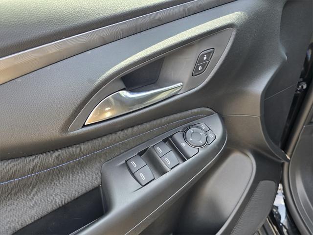 new 2025 Buick Envista car, priced at $28,500