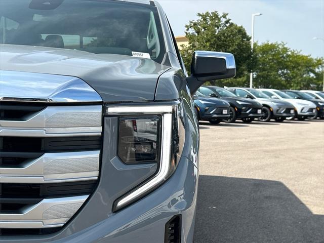 new 2024 GMC Sierra 1500 car, priced at $48,500