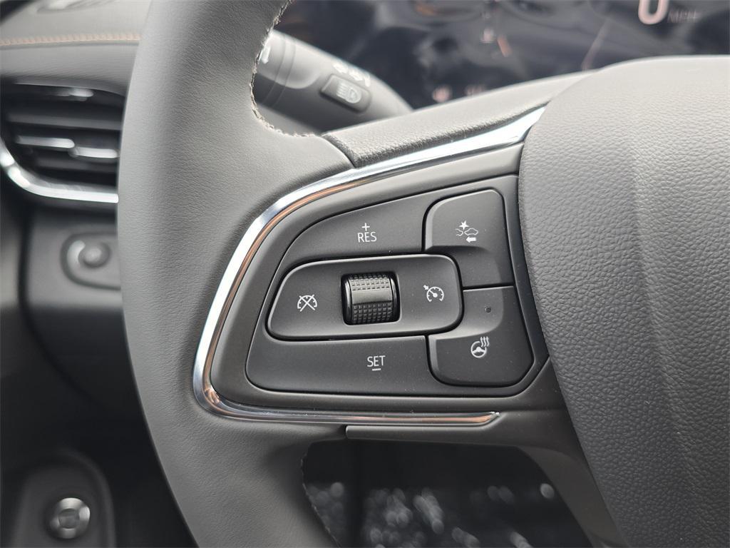 new 2025 Buick Envista car, priced at $27,000