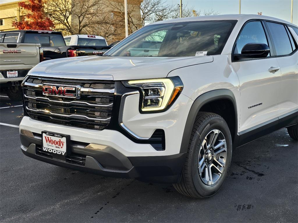 new 2026 GMC Terrain car, priced at $32,418