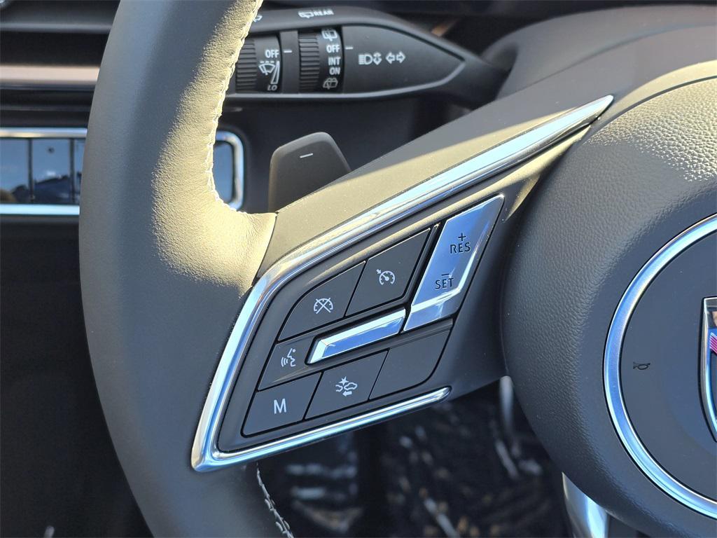 new 2025 Buick Envision car, priced at $39,799