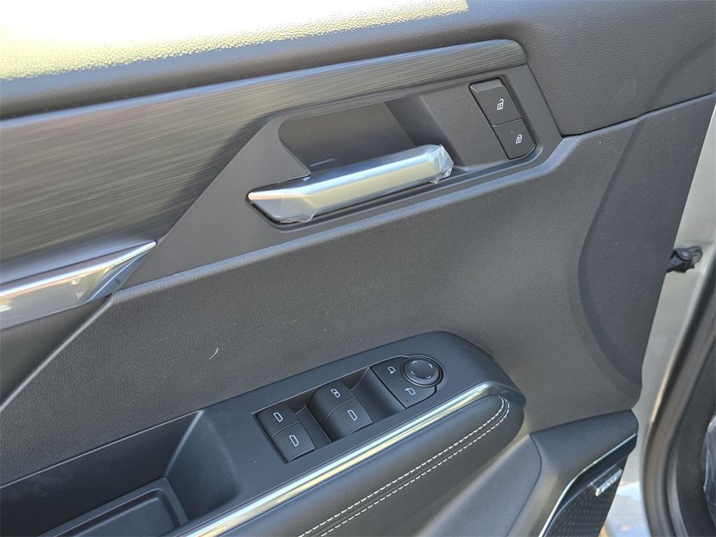 new 2026 GMC Acadia car, priced at $50,450