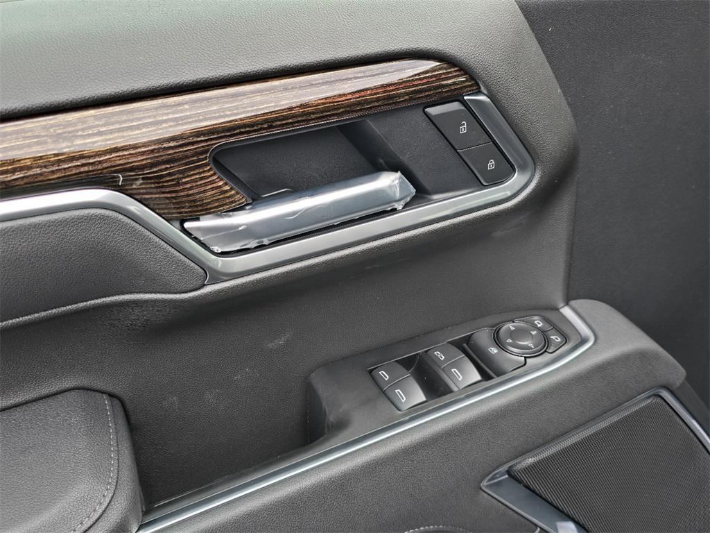 new 2026 GMC Sierra 1500 car, priced at $44,000