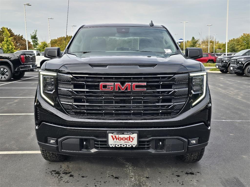 new 2026 GMC Sierra 1500 car, priced at $44,000
