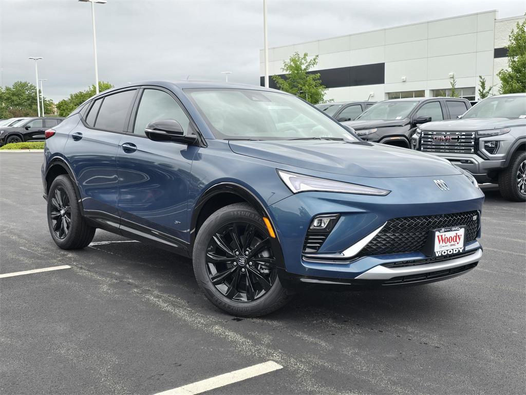 new 2025 Buick Envista car, priced at $26,000