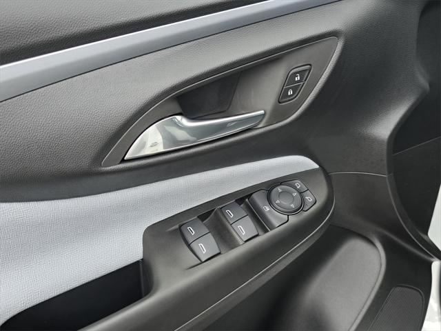 new 2025 Buick Envista car, priced at $23,500