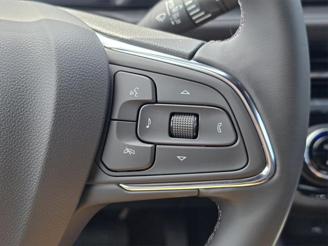 new 2025 Buick Envista car, priced at $27,000
