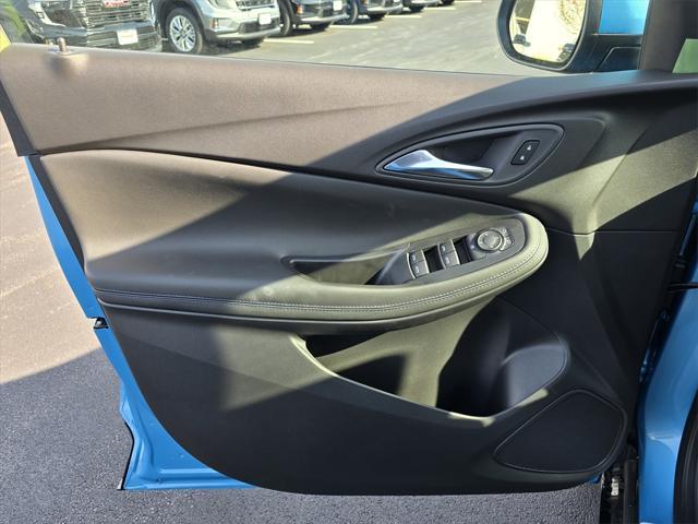 new 2025 Buick Encore GX car, priced at $26,500