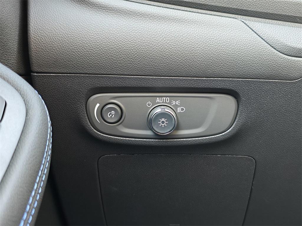 new 2026 Buick Encore GX car, priced at $27,750