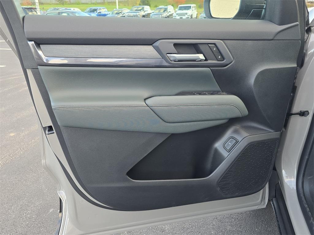 new 2026 GMC Terrain car, priced at $41,098