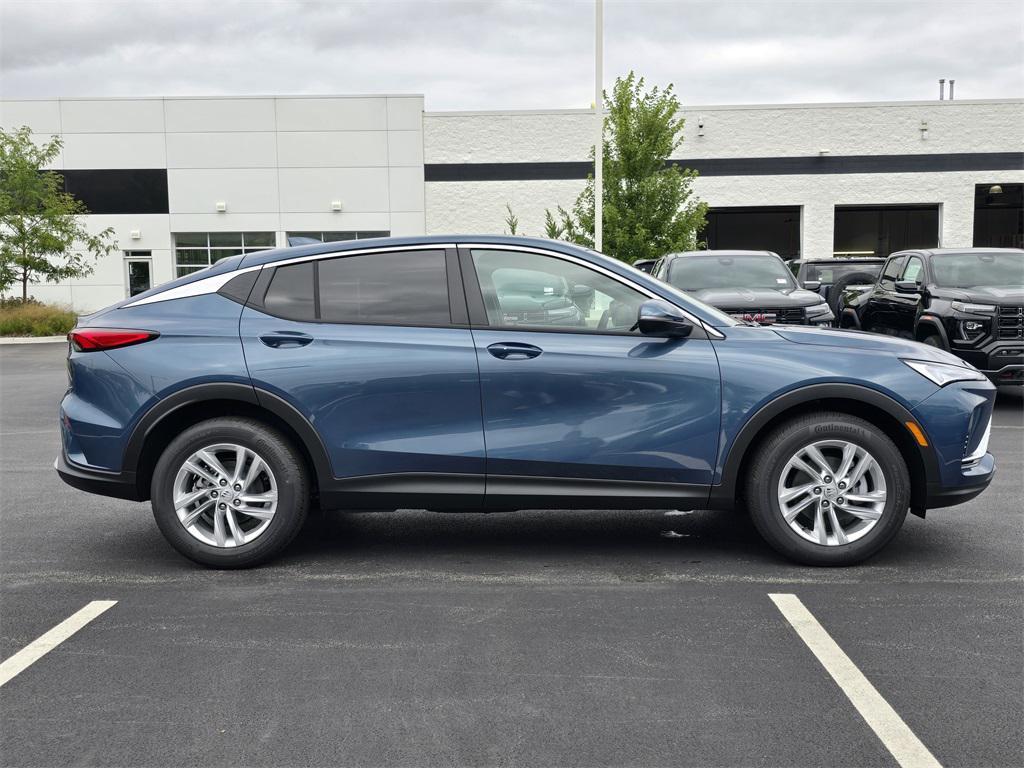 new 2025 Buick Envista car, priced at $23,500