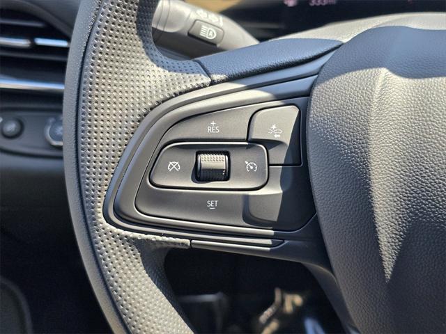 new 2025 Buick Envista car, priced at $24,798