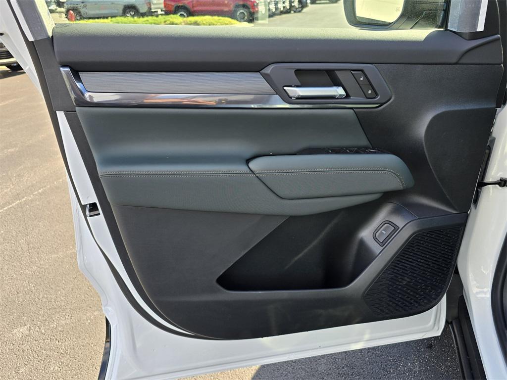 new 2026 GMC Terrain car, priced at $39,287
