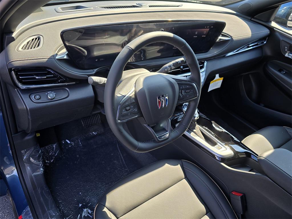 new 2025 Buick Envista car, priced at $27,000