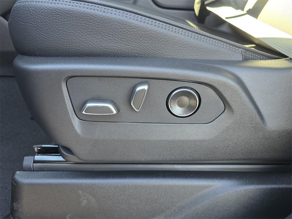 new 2026 GMC Yukon XL car, priced at $89,214