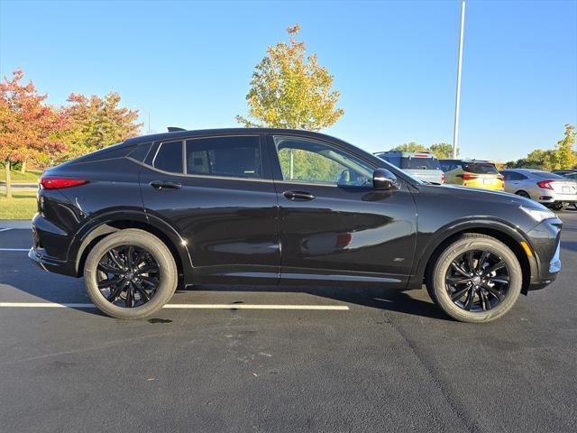 new 2025 Buick Envista car, priced at $26,191