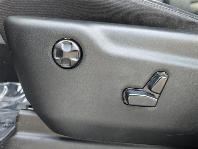 used 2019 Jeep Grand Cherokee car, priced at $28,250