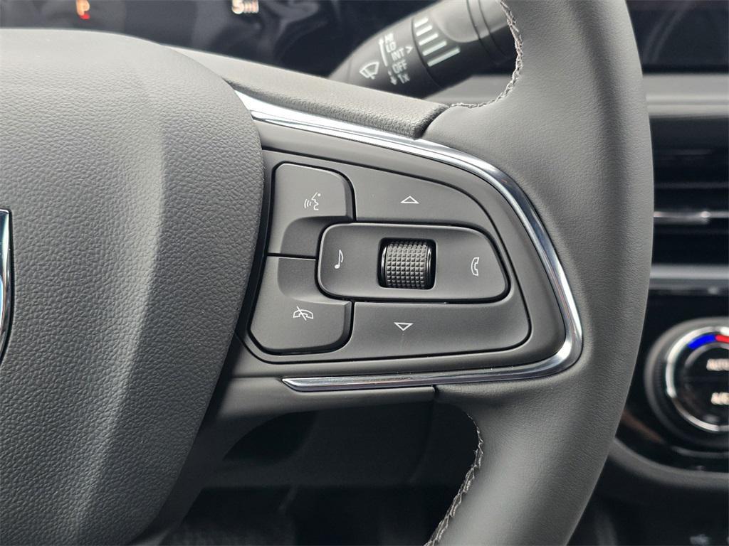 new 2026 Buick Envista car, priced at $26,575