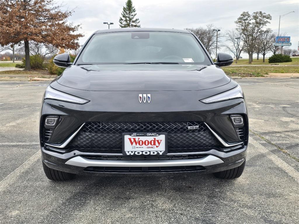 new 2026 Buick Envista car, priced at $27,026