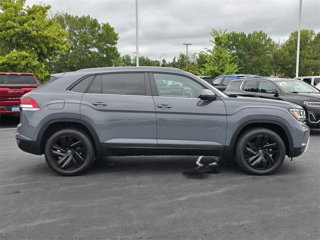 used 2021 Volkswagen Atlas Cross Sport car, priced at $22,000
