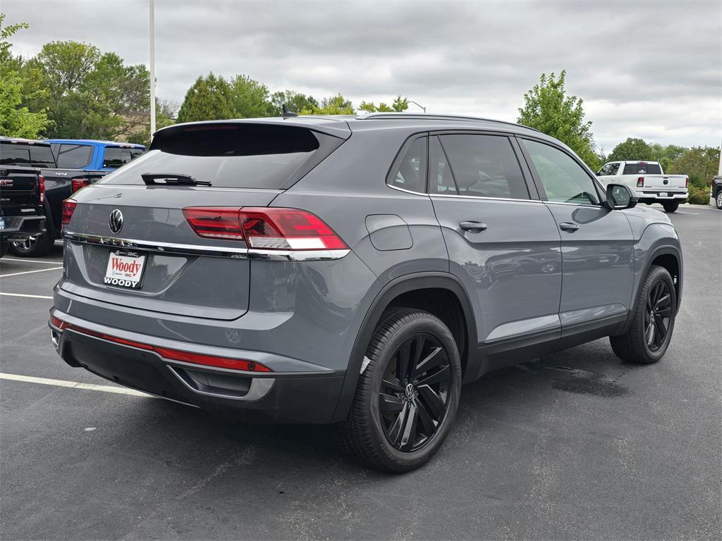 used 2021 Volkswagen Atlas Cross Sport car, priced at $22,000