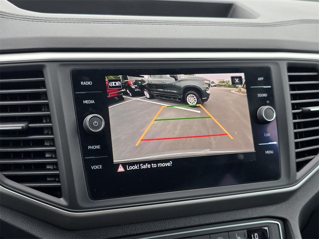 used 2021 Volkswagen Atlas Cross Sport car, priced at $22,000